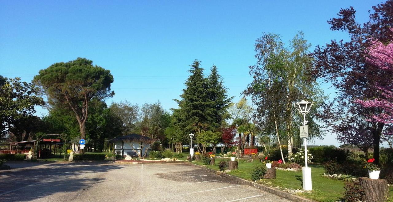 Dogana Vecchia - Hotel & Residence B&B Ristorante & Pizzeria Trivignano Udinese Kültér fotó